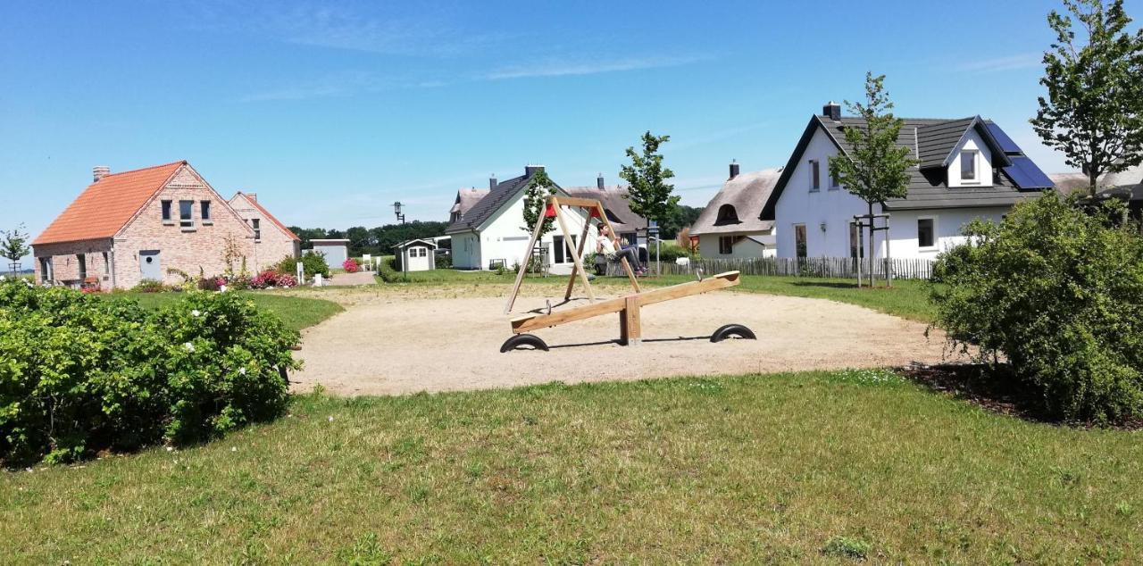 Dat Papenboerger Hus Zierow Bagian luar foto